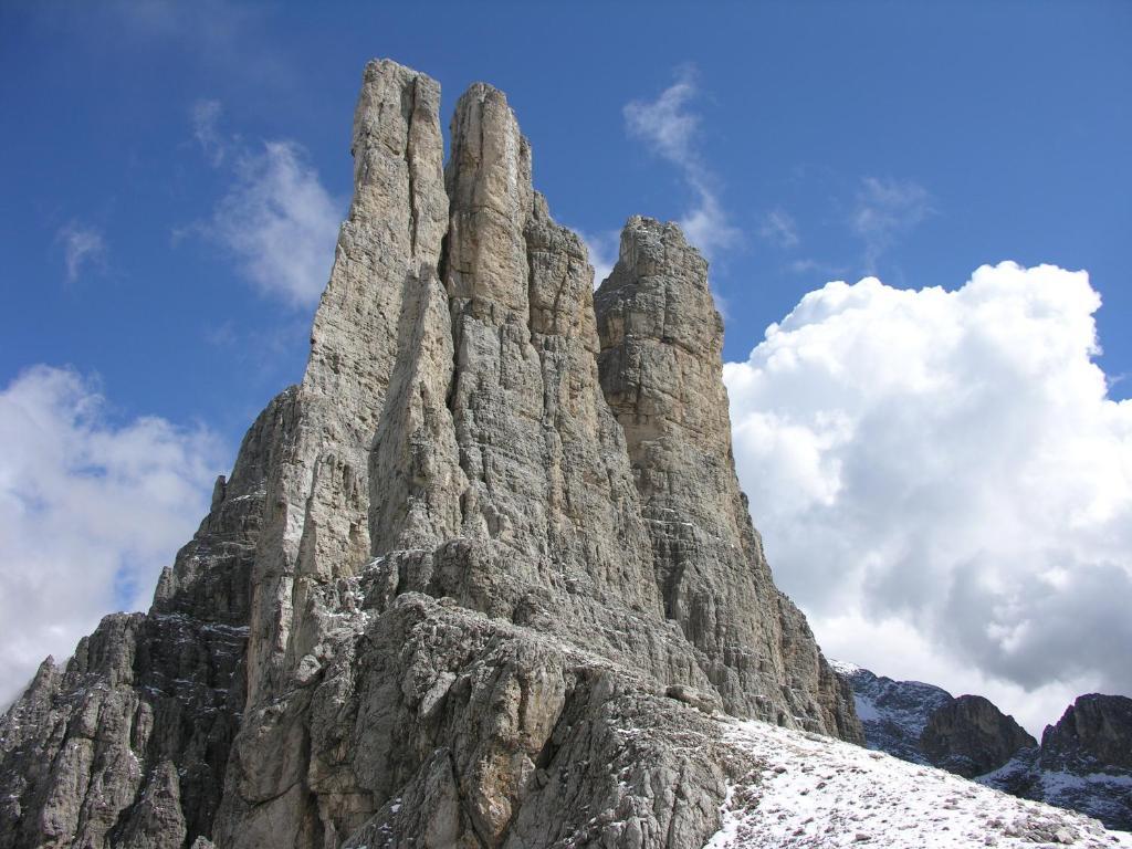 Hotel Villa Mozart Pozza di Fassa Eksteriør bilde